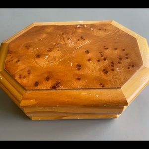 GUC Wood Octagon Shaped Jewelry Box